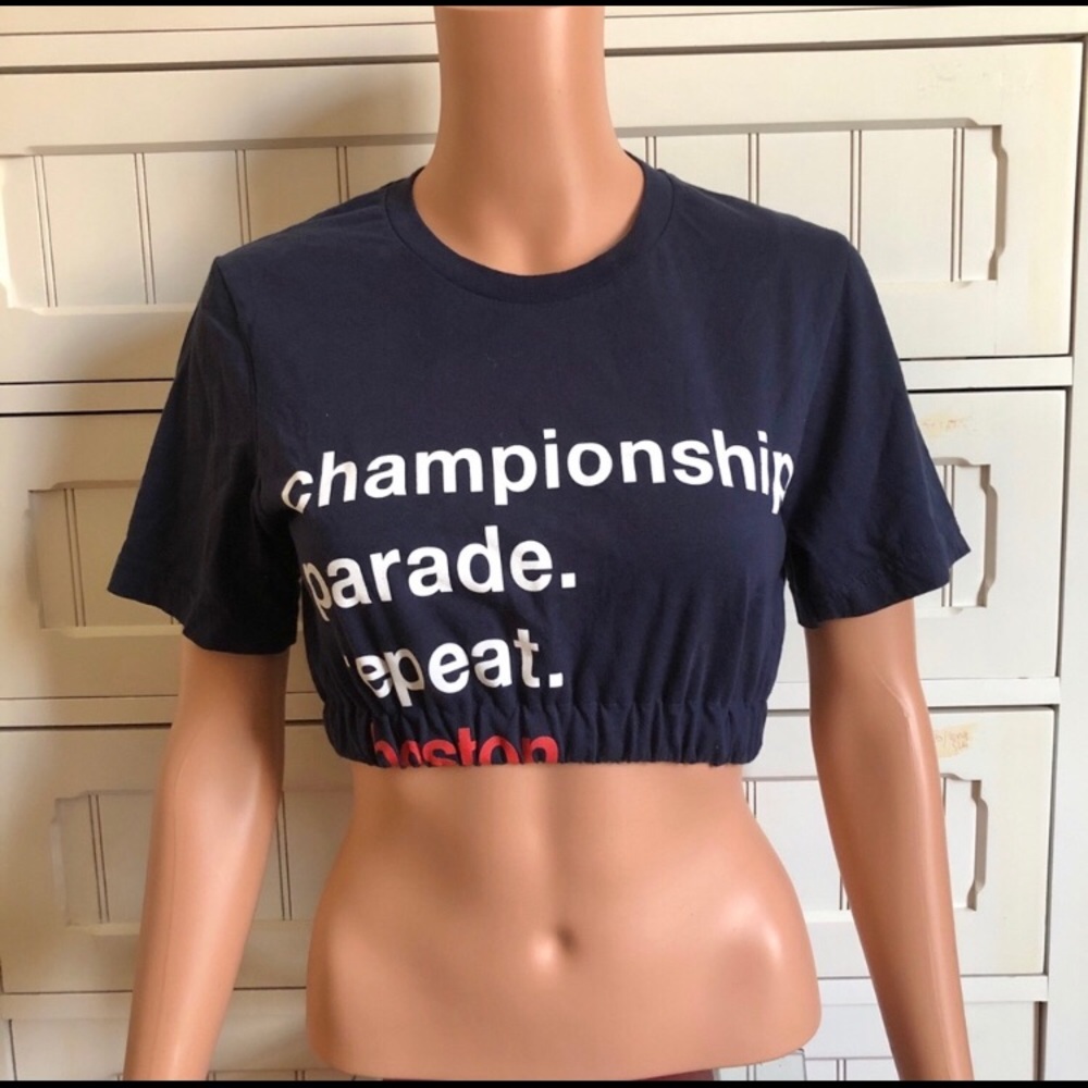 Boston navy blue crop top